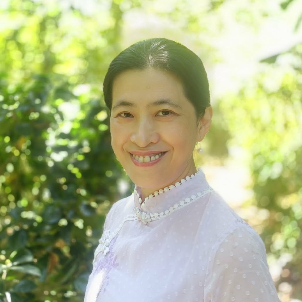 Julia Feng
